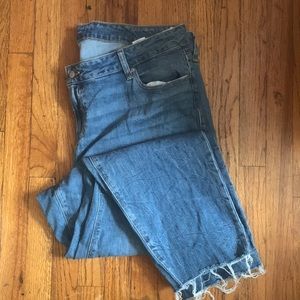 OLD NAVY BOYFRIEND RAW HEM JEANS SZ 20